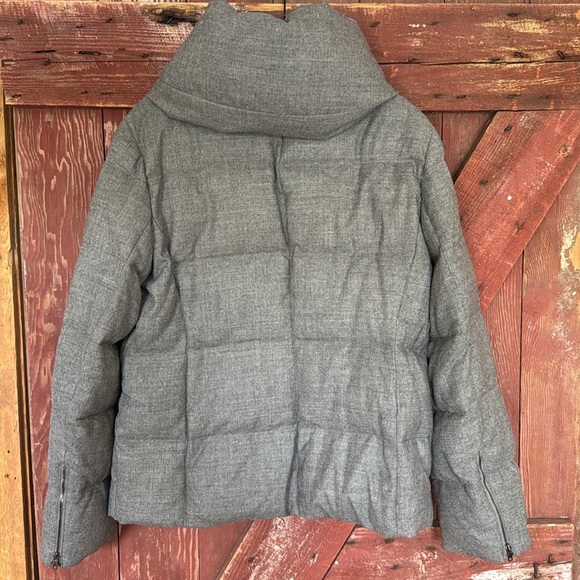 Ann Taylor heather gray goose down puffer zipper jacket. Shawl collar NWT. Large - Picture 5 of 9